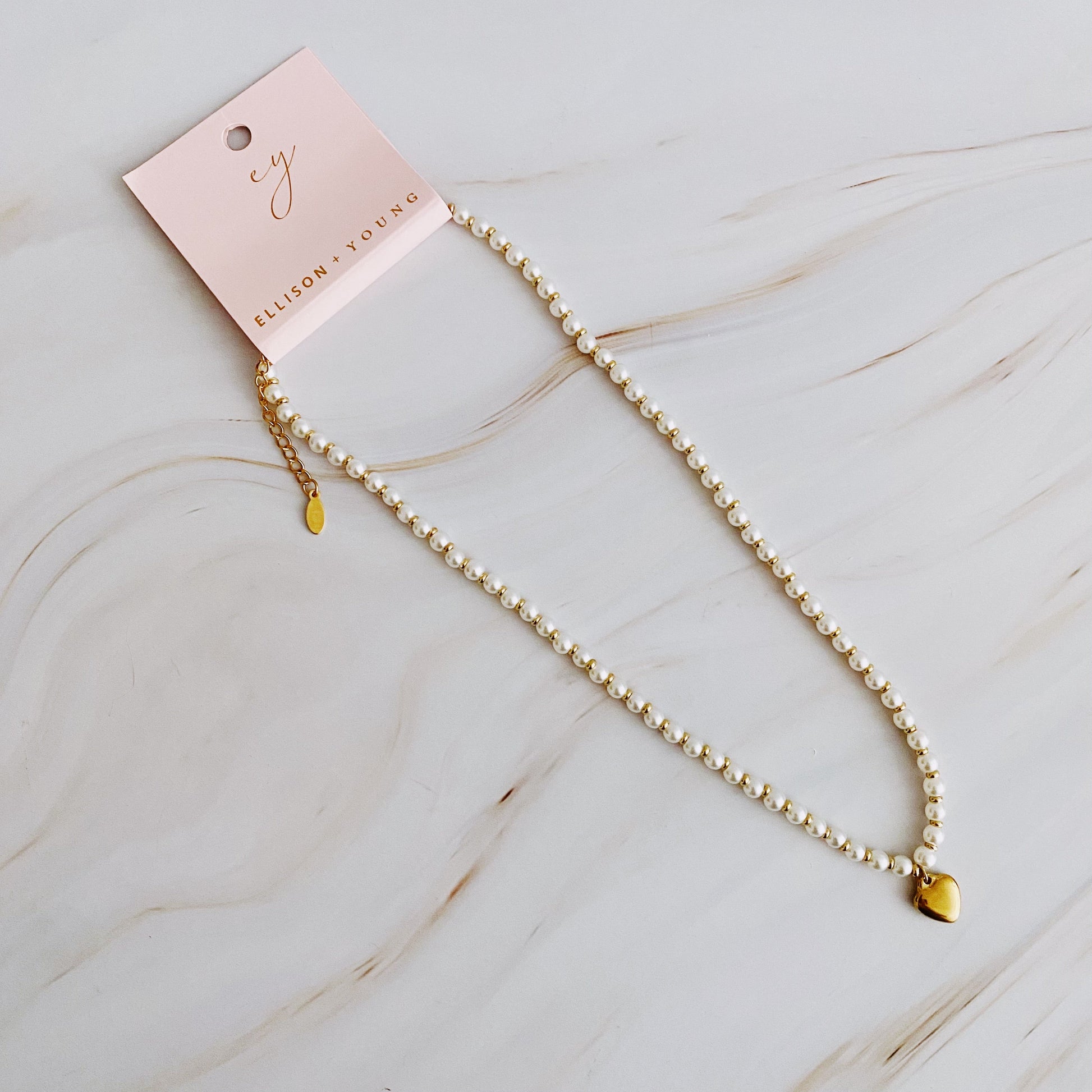 Pearl And Gold Bauble Heart Necklace-4