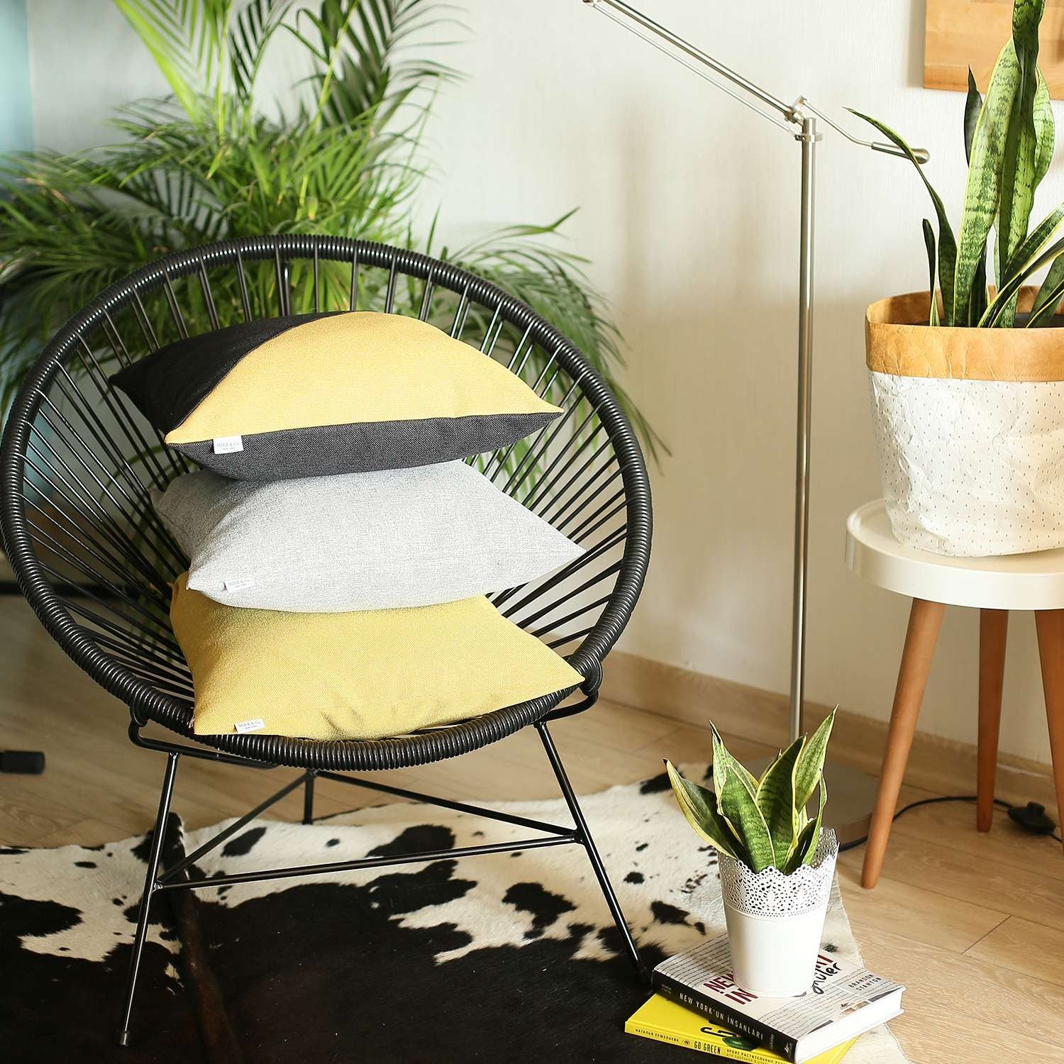 Yellow and Black Diagonal Decorative Throw Pillow-4