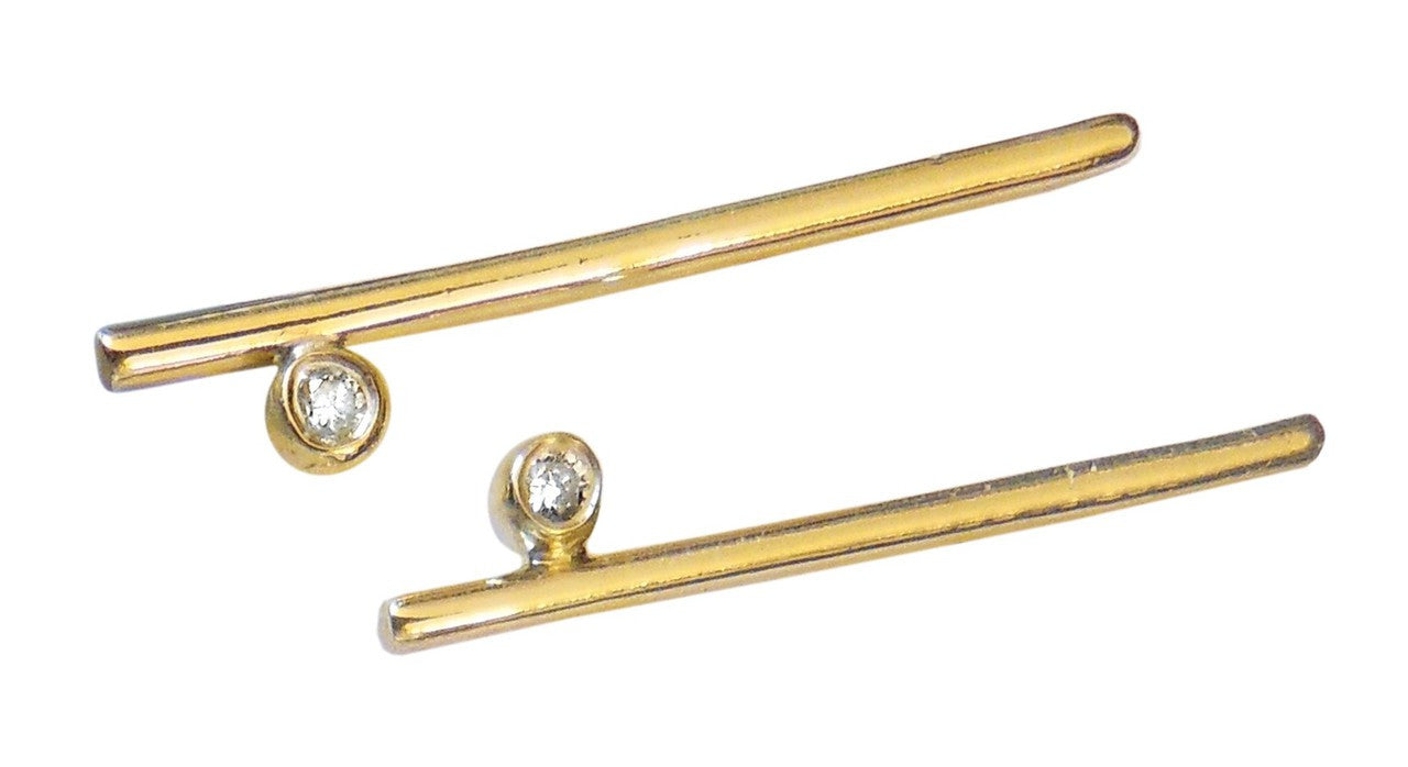 Dot & Line- 18K Gold with One Diamond Necklace-6