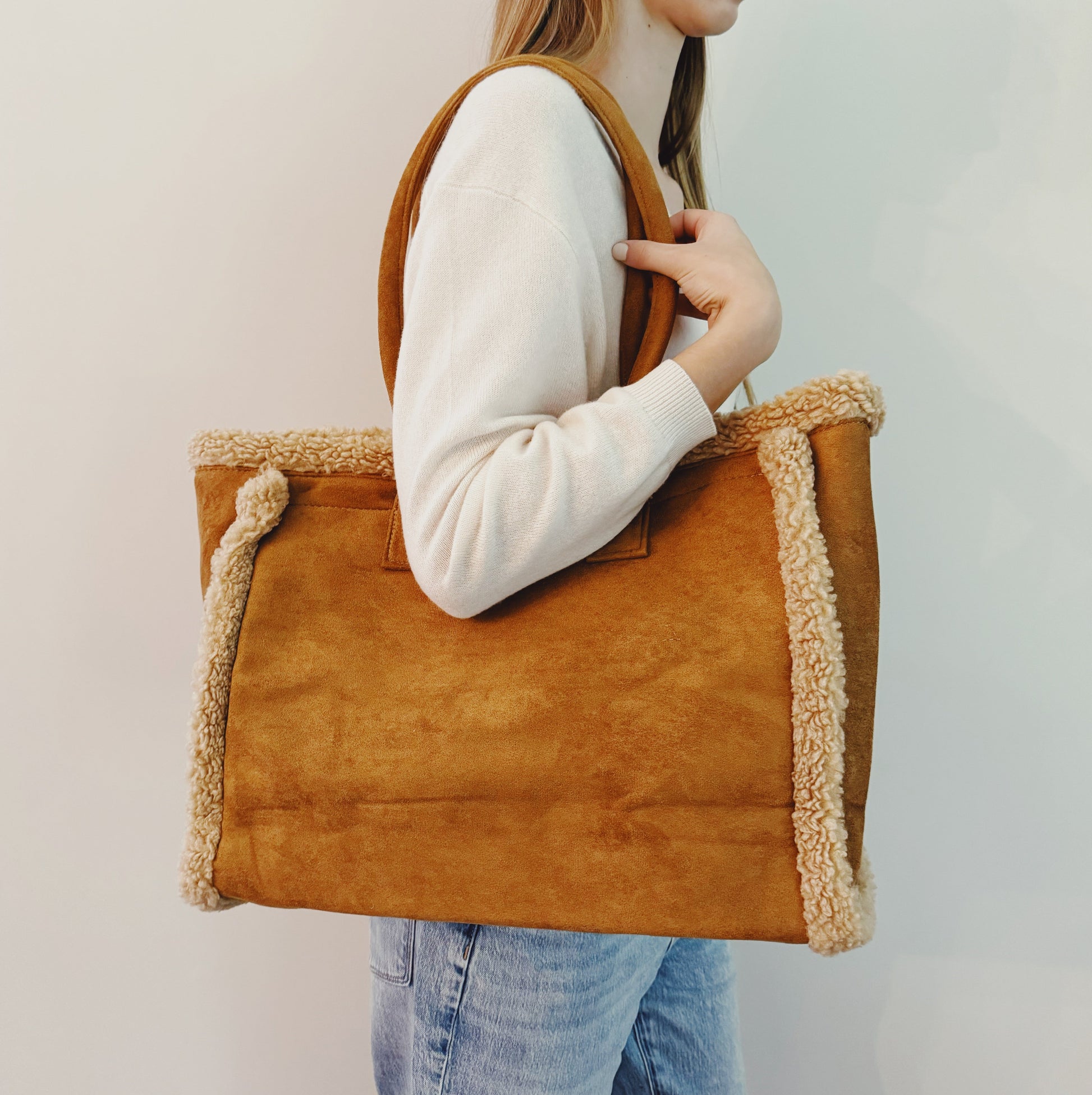 Teddy Cozy The Tote Shoulder Bag-3