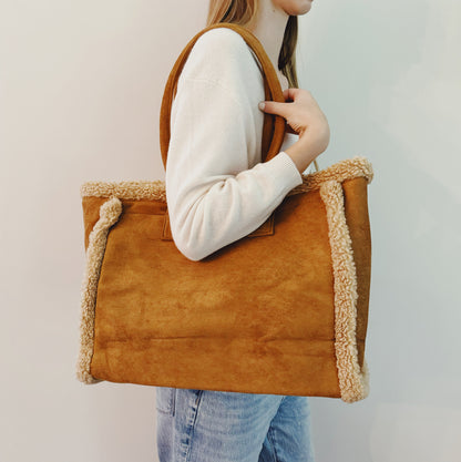 Teddy Cozy The Tote Shoulder Bag-3