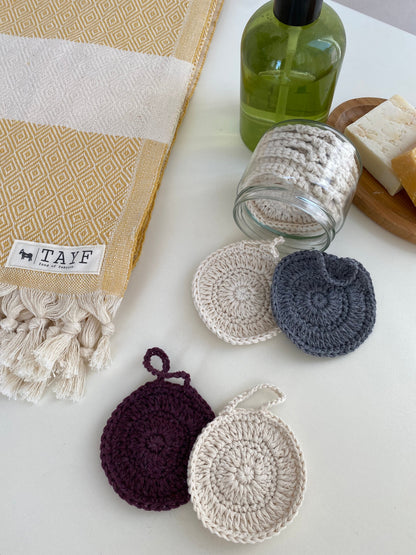 Cotton makeup removal pads-4
