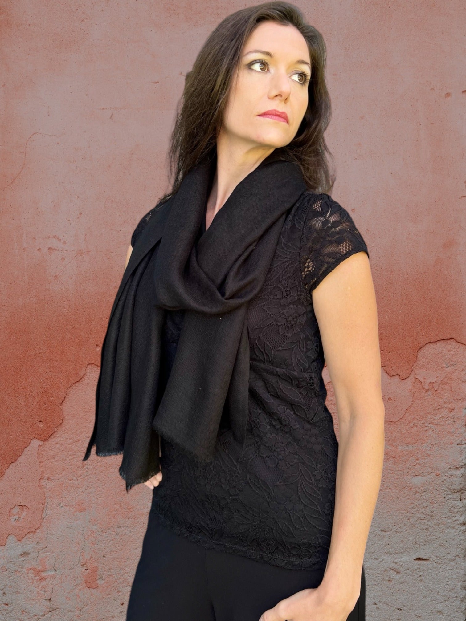 Black Solid Wool Lightweight Scarf-3